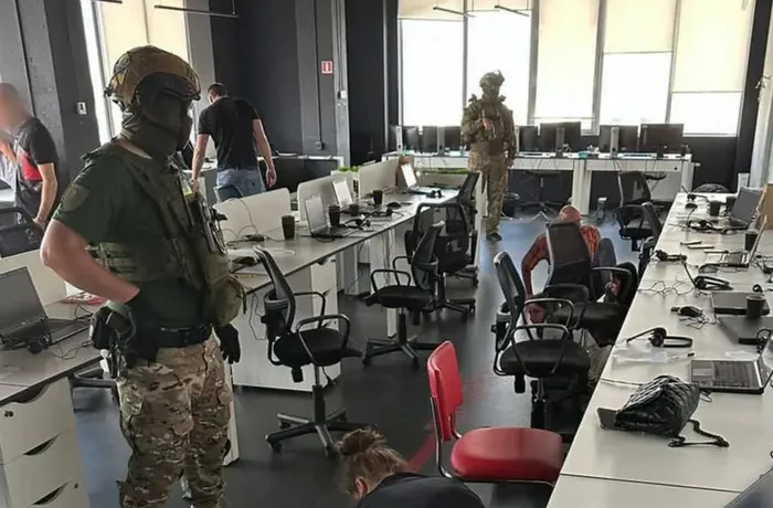 В Україні запровадили кримінальну відповідальність за шахрайські колцентри