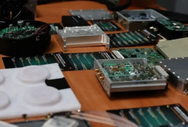 90% західних компонентів для РФ йде через Китай. Тиснути треба на Пекін