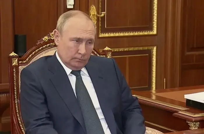 Путін сьогодні звернеться до росіян