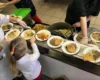 Безкоштовний обід у школі – кращі оцінки? Вчені перевірили зв’язок