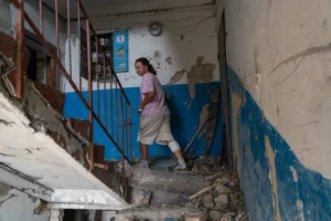«Все було у вогні»: у Борисполі 14-річна дівчина вистрибнула з другого поверху