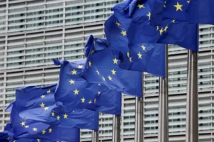 ЄС не зміг продовжити санкції проти Росії: рішення заблокували дві країни