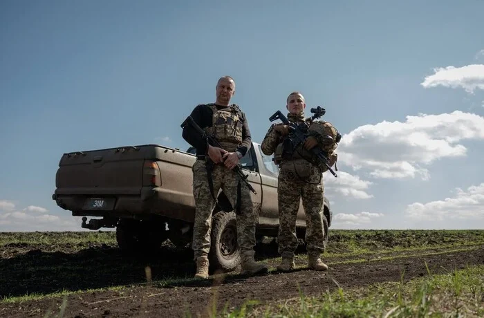 Командири зрозуміли, що бійці в полоні, за дивними відповідями по радіозв’язку. Історія дивовижного порятунку на фронті