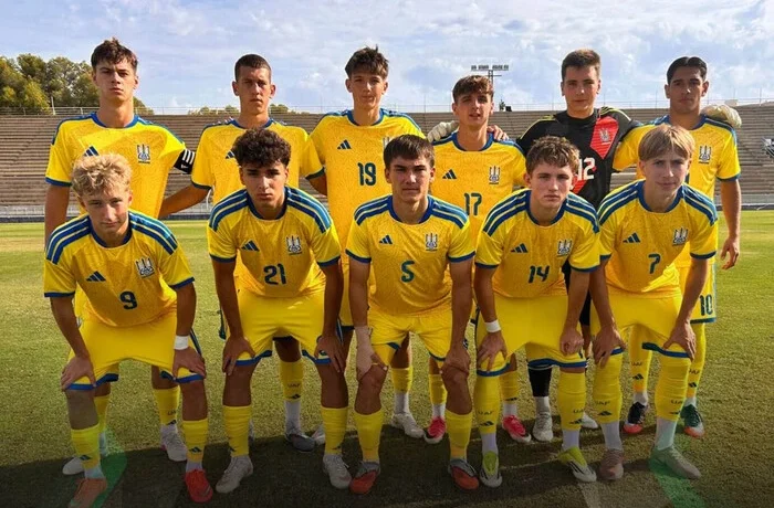 Збірна України U19 вдев’ятьох здолала Шотландію у товариському матчі