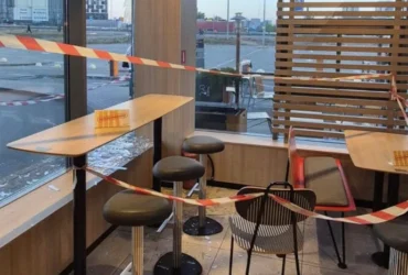 Російська атака пошкодила McDonald’s у Києві