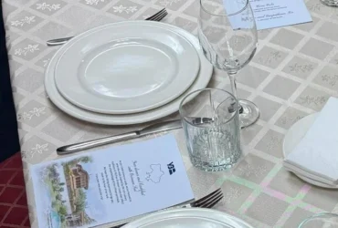 Чим пригощали Віткоффа і Кушнера в потязі «Укрзалізниці» (фото)