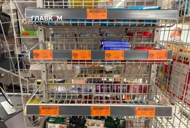 Кияни розібрали частину продуктів в одному з АТБ: що залишилося на полицях. Фоторепортаж