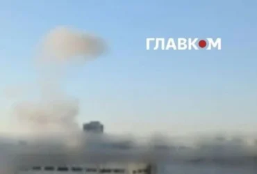 У Дарницькому районі Києва уламки дрона впали на територію парковки