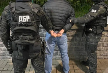 З України намагалися вивезти зразки зброї: правоохоронці розповіли подробиці