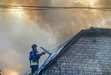 Кількість постраждалих від ворожої атаки на Київщині зросла до дев’яти осіб