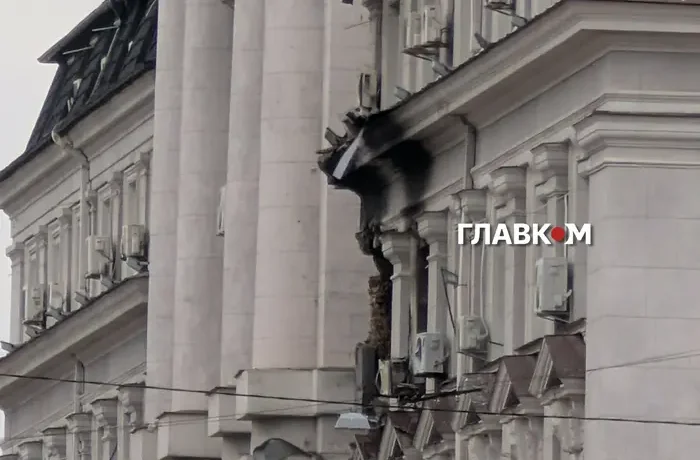 Навіщо Росія вдарила по будівлі СБУ