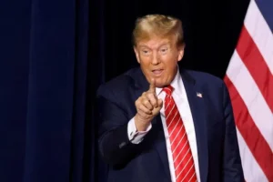 Трамп пояснив, як виплатить американцям по $5 тис. без Конгресу