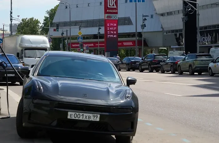 У Ленінградській області введено ліміт на продаж пального