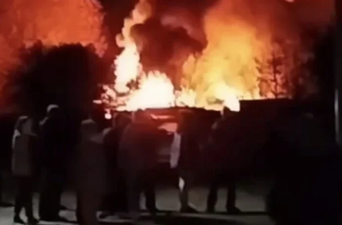 У Росії розбився військовий літак, є загиблі (відео)