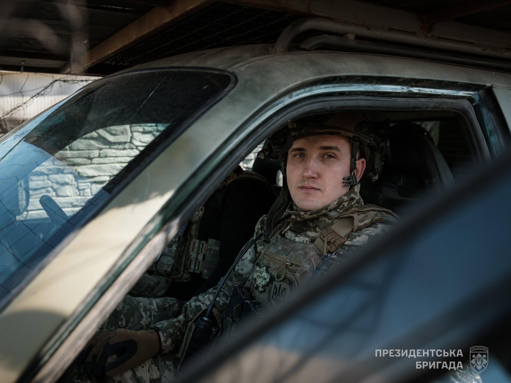 Командири зрозуміли, що бійці в полоні, за дивними відповідями по радіозв’язку. Історія дивовижного порятунку на фронті фото 4