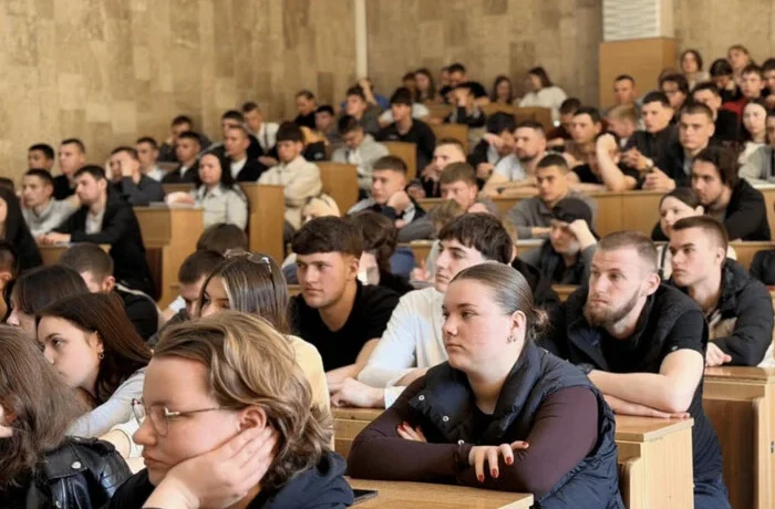 Що буде з парами у вишах під час тривог і відключень? Пояснення Міносвіти