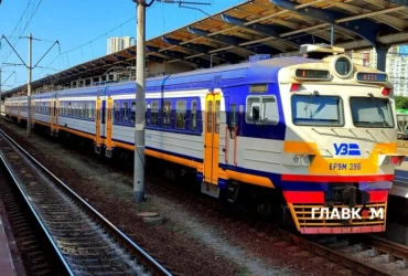 Київська кільцева електричка призупинила роботу в обох напрямках