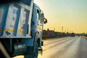 Із 3 вересня у Києві діятимуть нові правила для вантажного транспорту