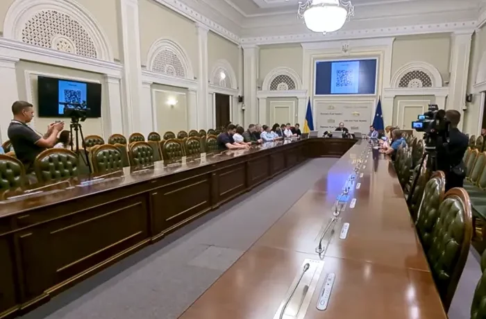 Верховна Рада йде під землю