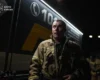 У Києві пролунали вибухи: дрон влучив в офісну будівлю