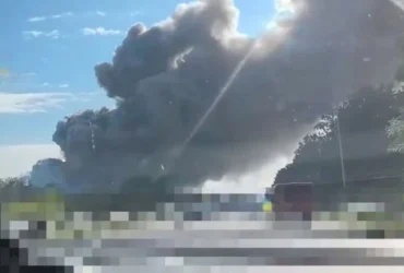 Ворожа атака на Київщину: у Броварському районі горить склади (відео)