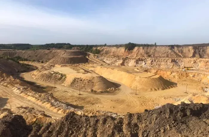 Глухівський кар’єр піде з молотка: названо дату торгів
