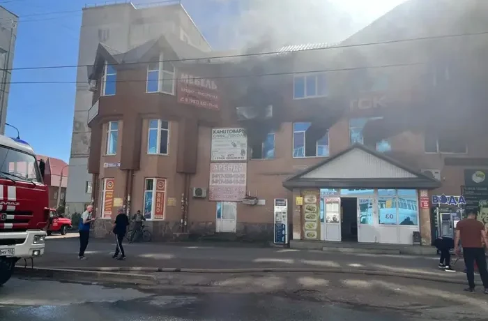 У Башкортостані сталася пожежа в торговельному центрі: є загиблі