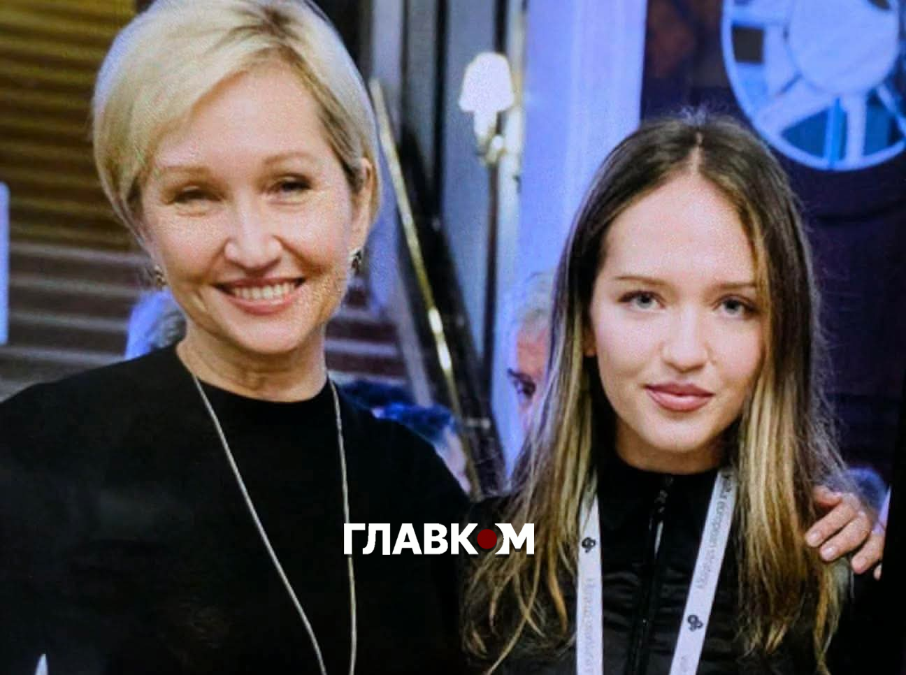 23-річна Катерина Пінчук разом з матір’ю Оленою Пінчук на конференції YES у Києві
