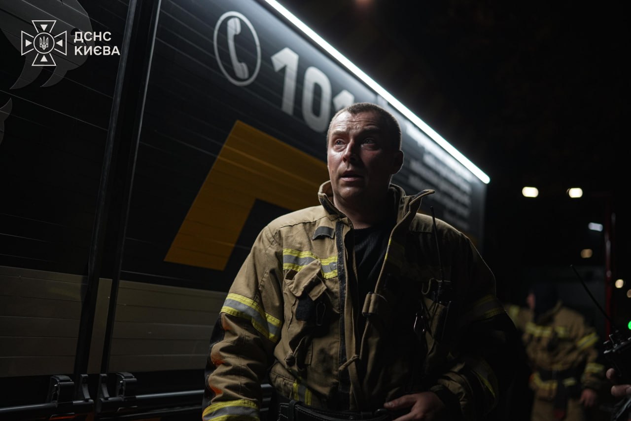 Київ і Запоріжжя під ударом – троє загиблих, Росія атакувала порт на Одещині: головне за ніч 27 вересня фото 1