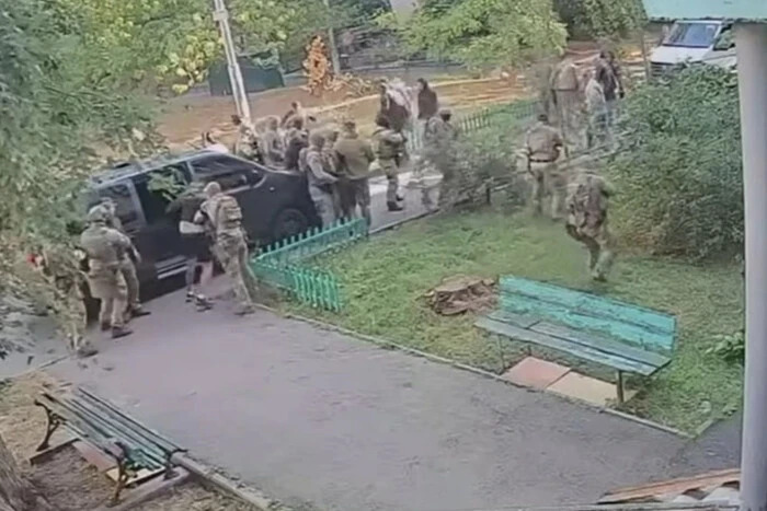 Росія атакувала Київ, замах на російського генерала та стрілянина у столиці: головне за день 3 вересня фото 6