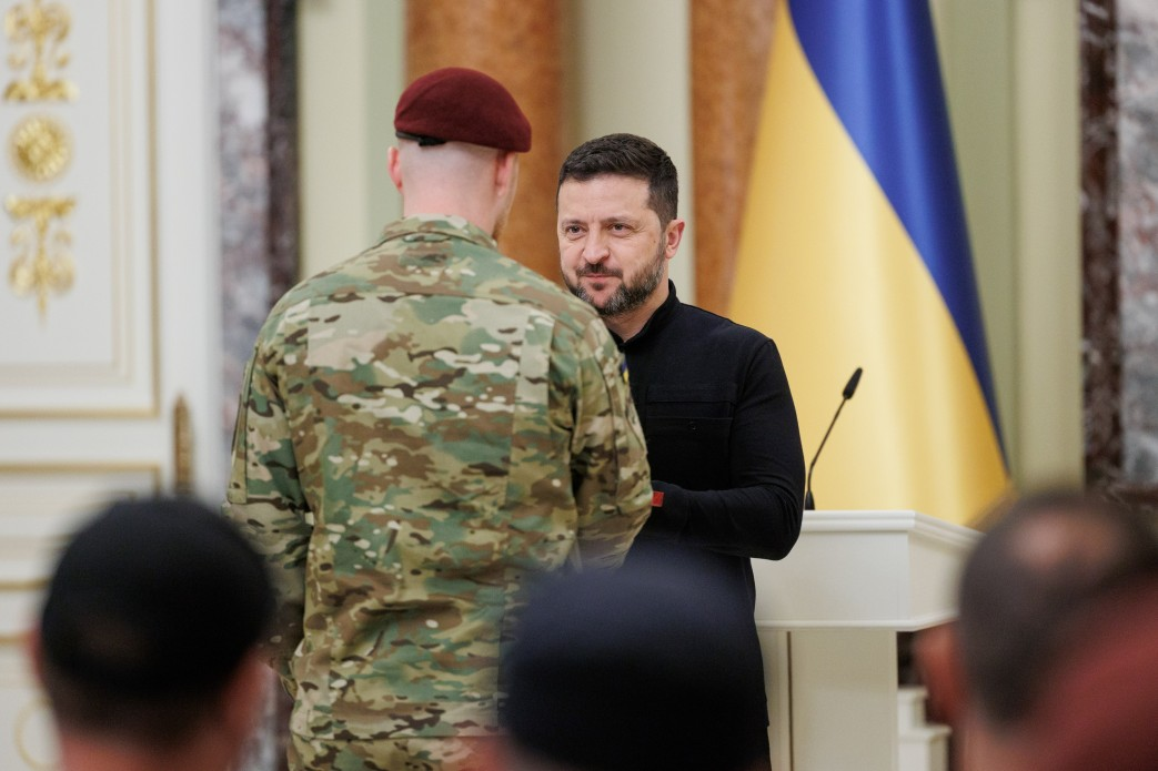 Президент відзначив розвідників нагородами (фото, відео) фото 2