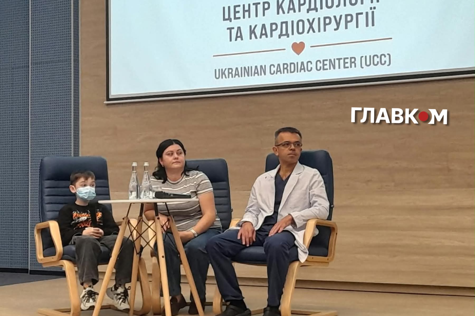 «Я не міг дихати й спати». Зворушливі історії хлопчика та ветерана після полону, які отримали нові серця фото 1