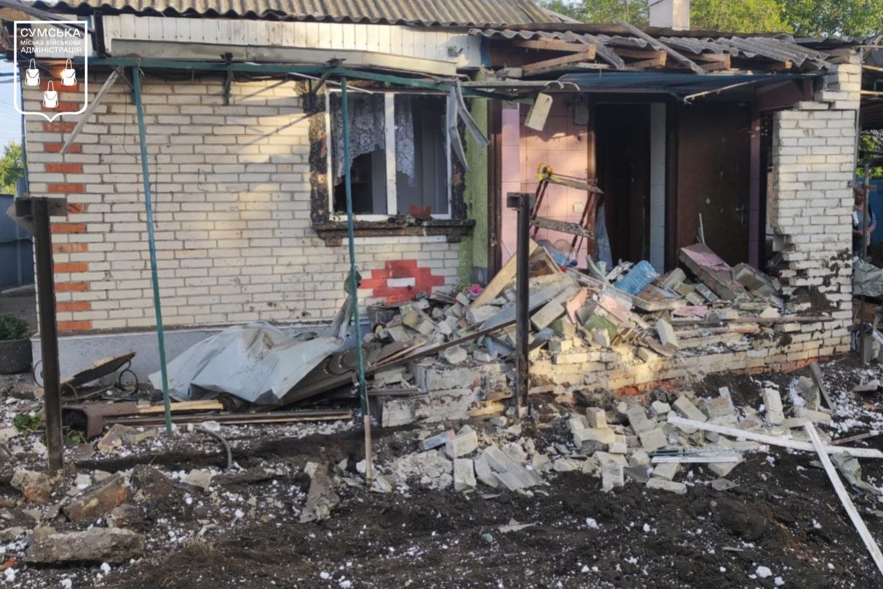 Наслідки російського удару по Сумах