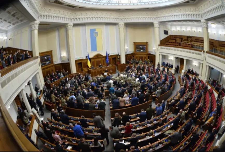 Кропива позбавлено посади та старт саміту «Карпатської вісімки»: головне за день 18 вересня фото 4
