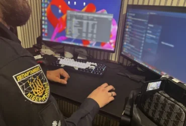 В Україні вперше повідомлено про підозру за створення шахрайського колцентру