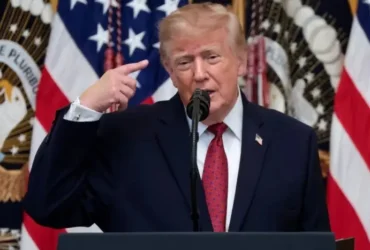 Допомагають Ірану? Трамп заступився за РФ та Китай