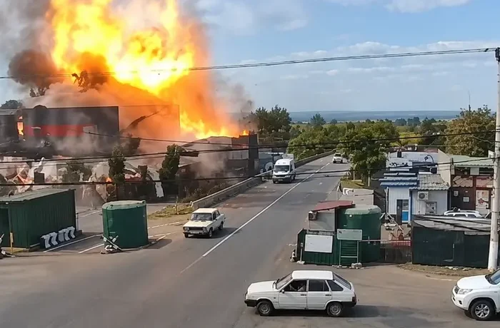 Реактивний шахед знищив супермаркет на Одещині (відео)