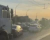 Транспортний колапс у Києві: через перекриття мостів утворилися великі затори