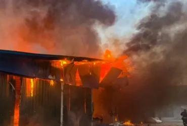 Удар по Чернігівщині: спалахнуло зерносховище, постраждали люди