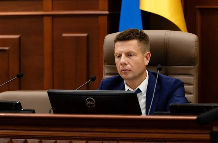 «Європейська Солідарність» виключила Олексія Гончаренка з фракції