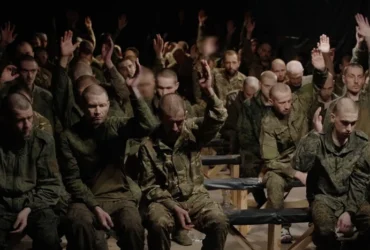 Наймасовіша здача в полон за всю війну: відео з росіянами, захопленими під час операції «Вівальді»