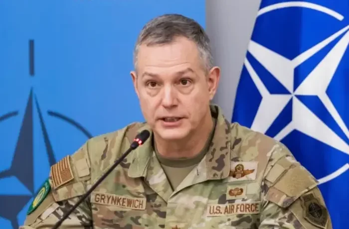 Командувач НАТО пояснив європейцям, чому треба допомагати Україні