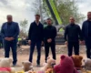 Зеленський прибув на місце ракетного удару в Прилуках, де загинули 22 людини (відео)