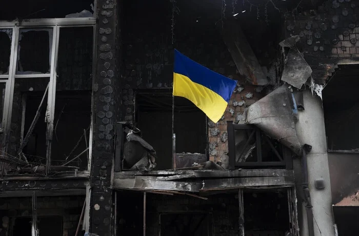 Самітами Росію не подолати: чому Україні потрібна радикальна зміна стратегії