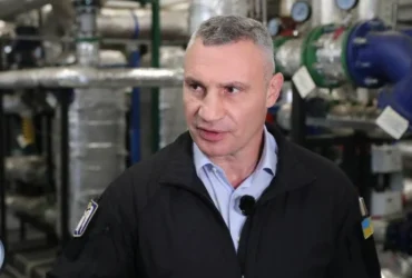 Мер Києва пояснив, чому він живе не в Києві
