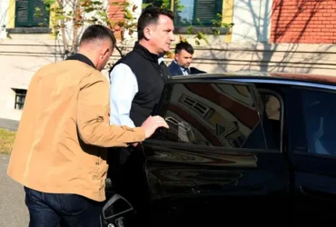 Очільник столиці Албанії записав звернення через ШІ: сам він сидить у тюрмі