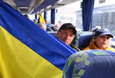 Мешканці Олешок уже в Україні: Зеленський розкрив подробиці операції