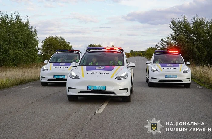 Поліція на Тернопільщині пересідає на Tesla: деталі