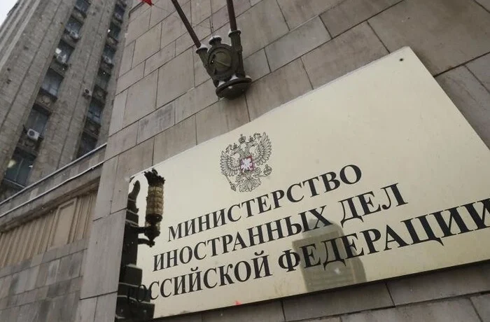 РФ цинічно пригрозила Києву «масованими ударами відплати» і закликала іноземців залишити Україну