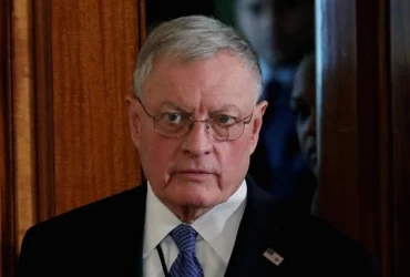 Генерал Келлог закликав Україну продовжувати удари по російських НПЗ